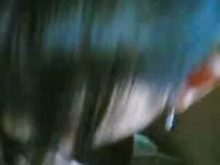 Teen დაიჭირეს მისი bf licking Milfs pussy